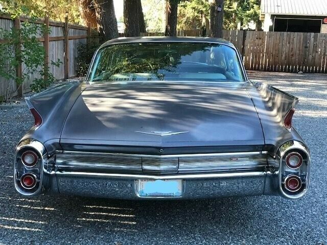 Cadillac DeVille 1960 image number 22