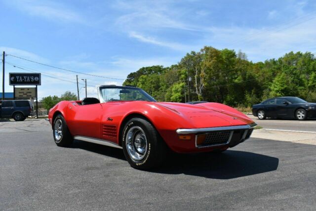 Chevrolet Corvette 1972 image number 9