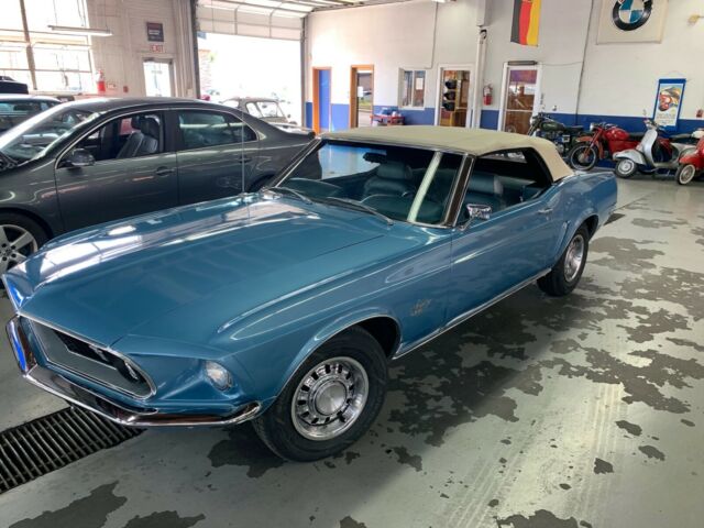 Ford Mustang 1969 image number 29