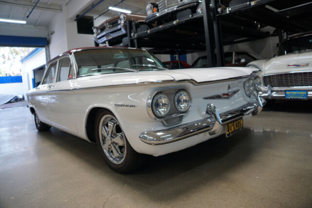 Chevrolet Corvair 700 Deluxe Custom Sedan 4 Door 1960 image number 4