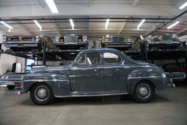 Ford DeLuxe 2 Door Business Coupe 1948 image number 25