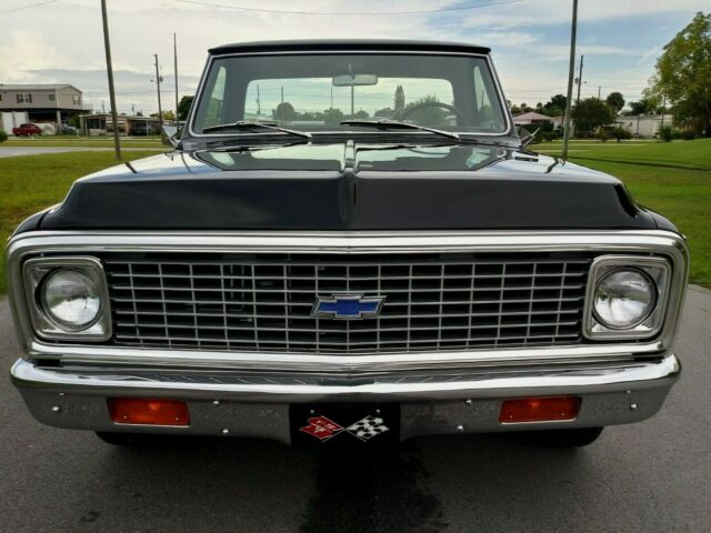 Chevrolet C-10 1971 image number 14