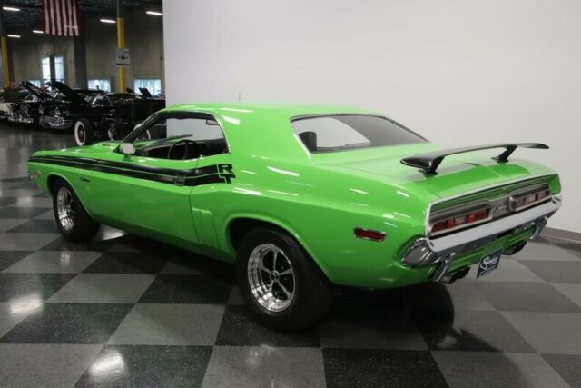 Dodge Challenger 1971 image number 33