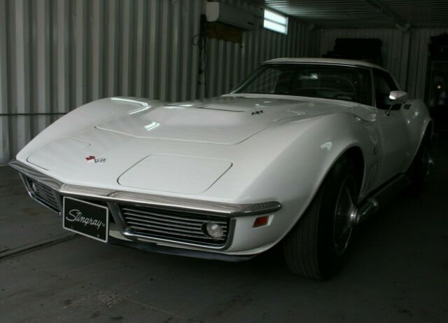 Chevrolet Corvette 1969 image number 1