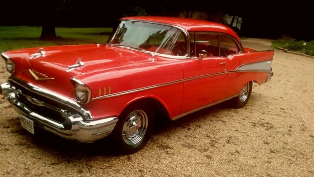 Chevrolet Bel Air/150/210 1957 image number 22