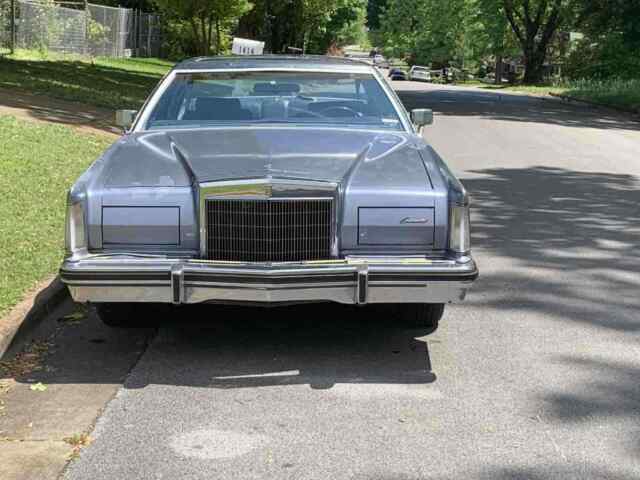 Lincoln Mark V 1979 image number 10