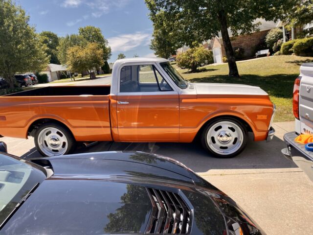 GMC c10 c15 1969 image number 1