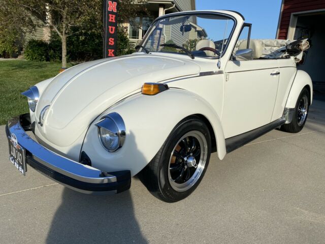 Volkswagen Super Beetle 1978 image number 27