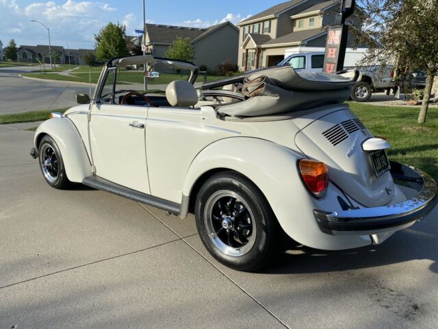 Volkswagen Super Beetle 1978 image number 28