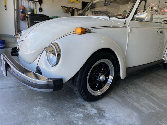 Volkswagen Super Beetle 1978 image number 36