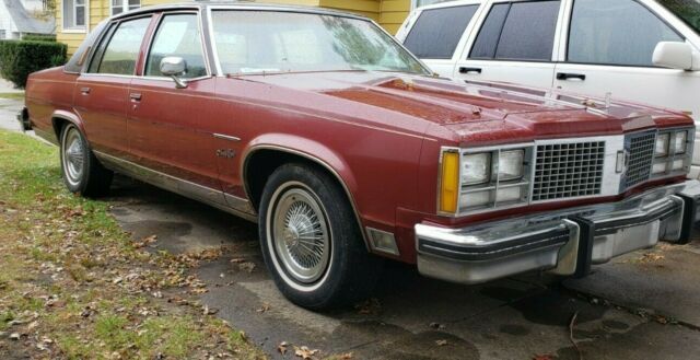 Oldsmobile Ninety-Eight 1978 image number 1