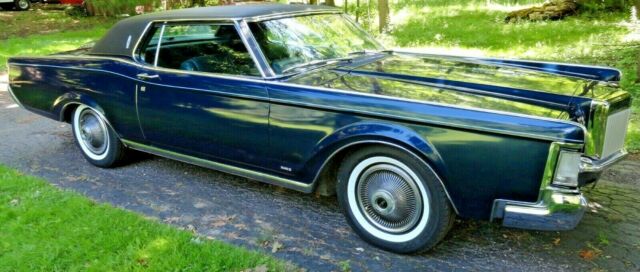 Lincoln Continental 1969 image number 1