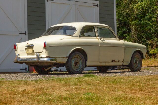 Volvo 122 1965 image number 44