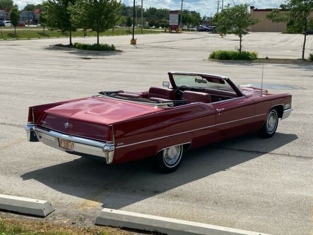 Cadillac DeVille 1969 image number 35