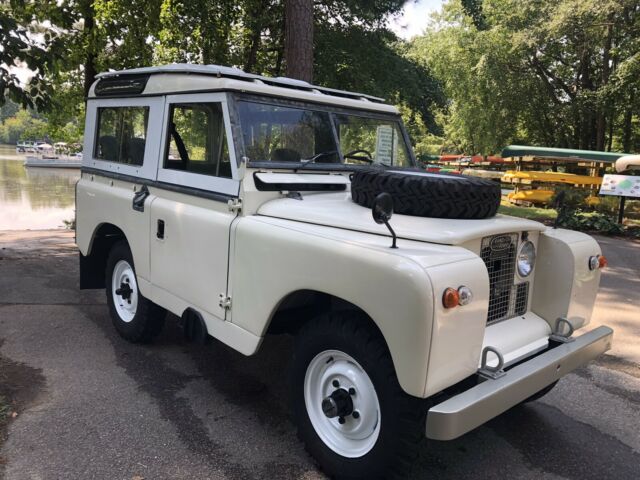 Land Rover Series IIA 1967 image number 0