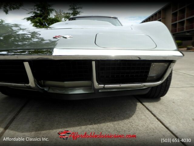 Chevrolet Corvette 1971 image number 4