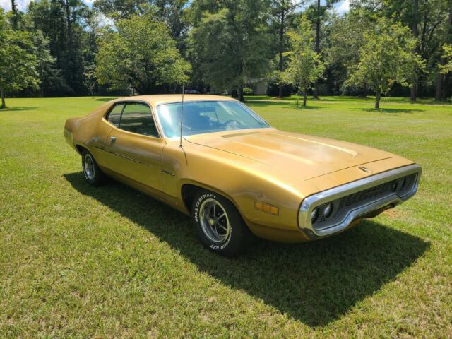 Plymouth Satellite 1971 image number 0