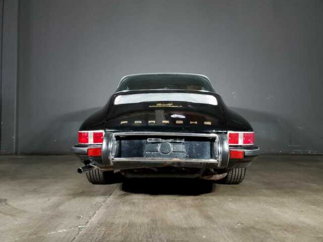 Porsche 911 1971 image number 27