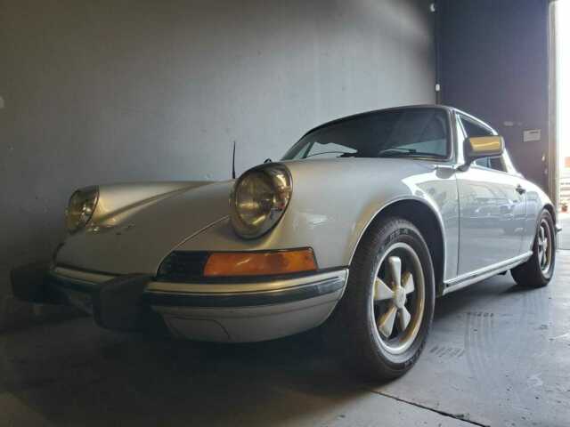 Porsche 911 1973 image number 2