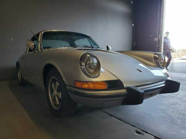 Porsche 911 1973 image number 37