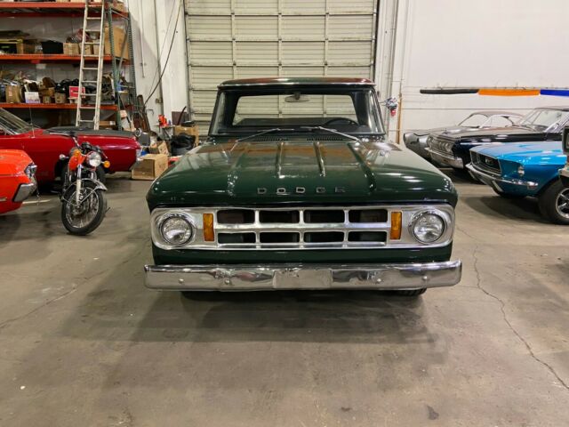 Dodge D100 1968 image number 13