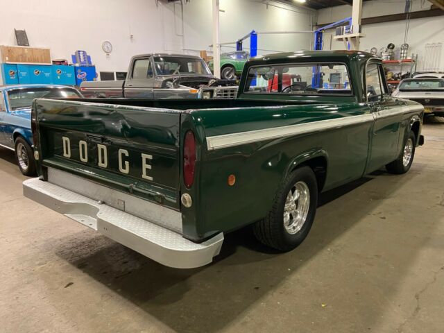 Dodge D100 1968 image number 14