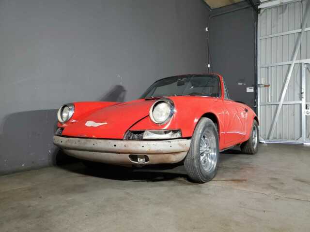 Porsche 911 1971 image number 13