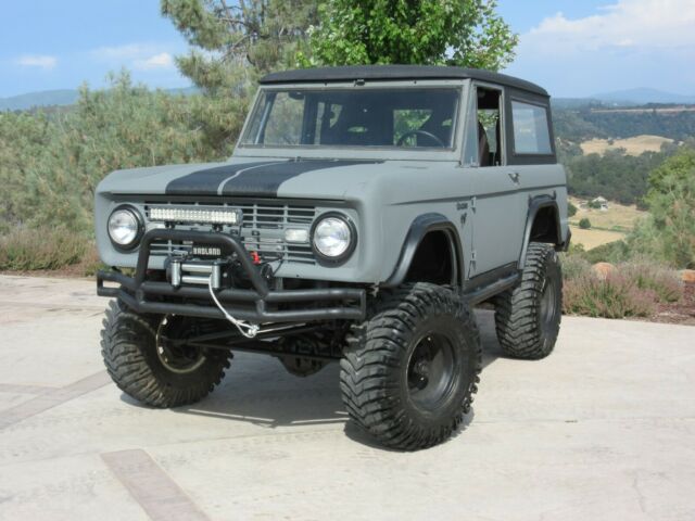 Ford Bronco 1966 image number 1