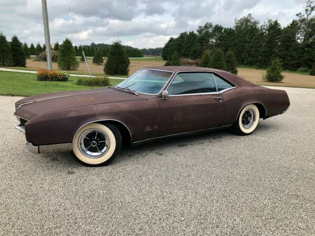 Buick Riviera 1966 image number 1