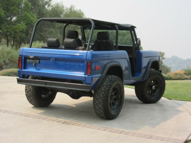 Ford Bronco 1973 image number 33