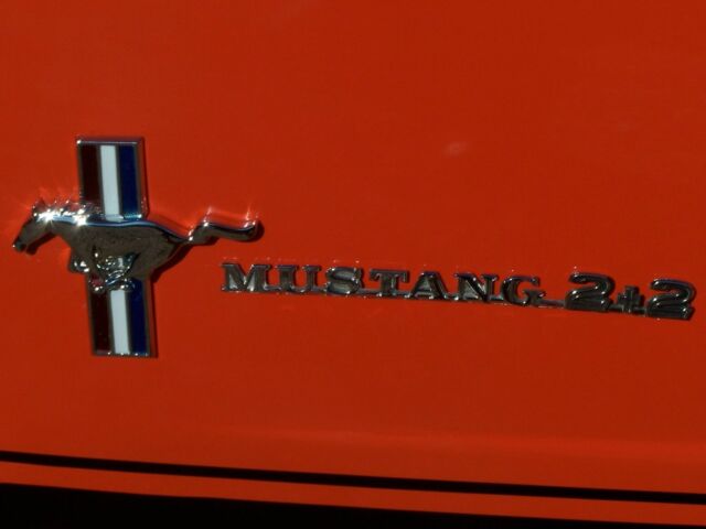 Ford Mustang 1966 image number 10