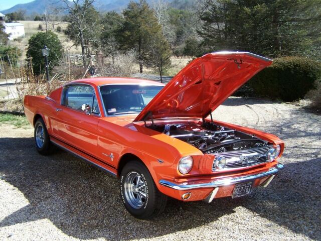 Ford Mustang 1966 image number 20