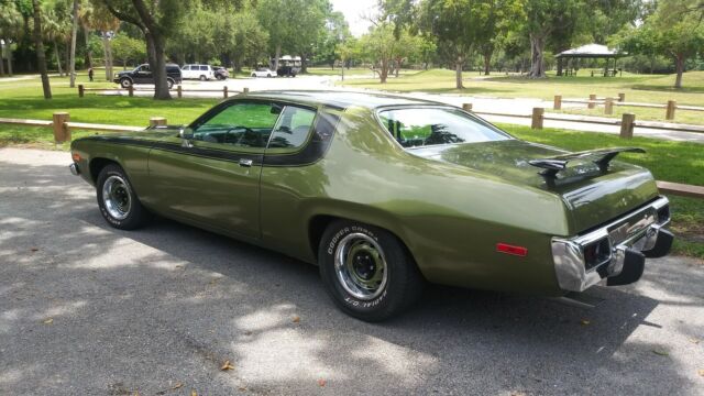 Plymouth Roadrunner 1973 image number 28