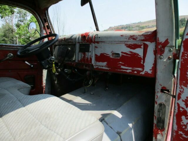 Dodge COE 1940 image number 18