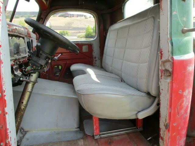 Dodge COE 1940 image number 30