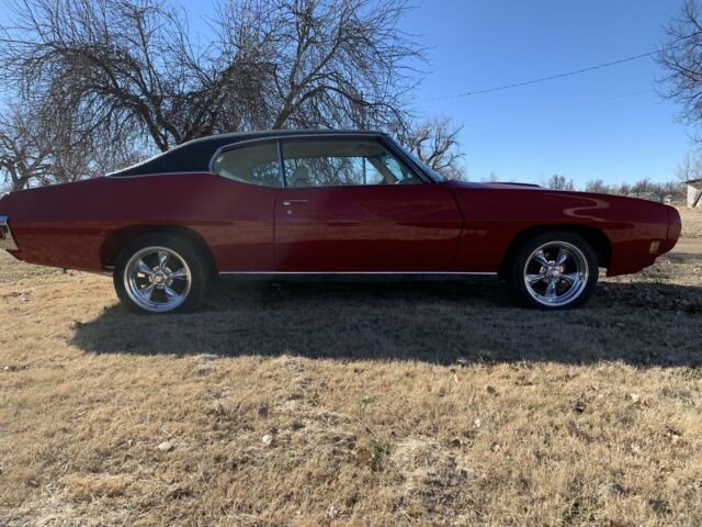 Pontiac GTO 1970 image number 28