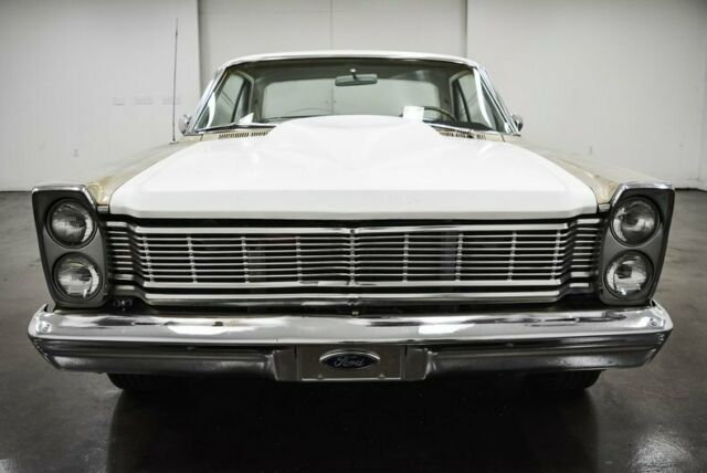 Ford Galaxie 1965 image number 25