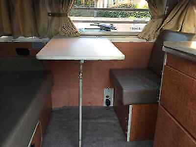 Volkswagen Westfalia Camper 1971 image number 13