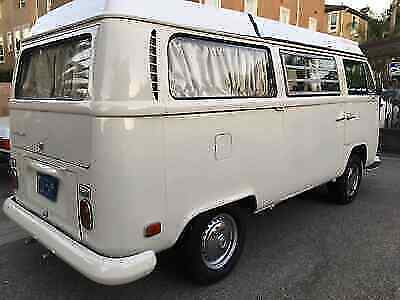 Volkswagen Westfalia Camper 1971 image number 7