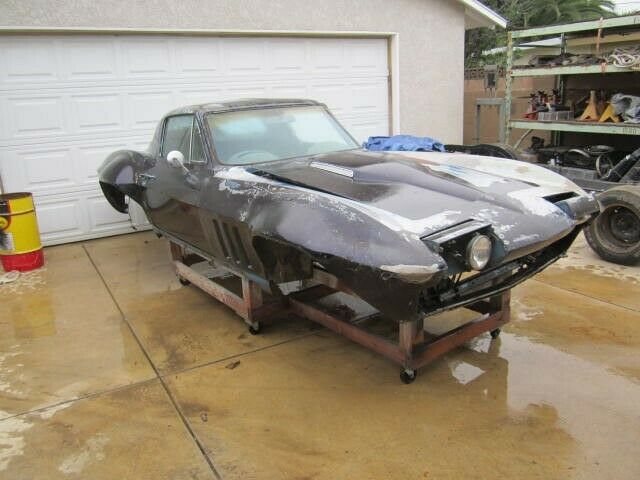 Chevrolet Corvette 1966 image number 15