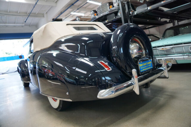 Lincoln Zephyr Continental V12 Convertible 1940 image number 12