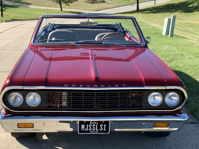 Chevrolet Chevelle Malibu Convertible 1964 image number 39