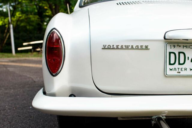 Volkswagen Karmann Ghia 1964 image number 12