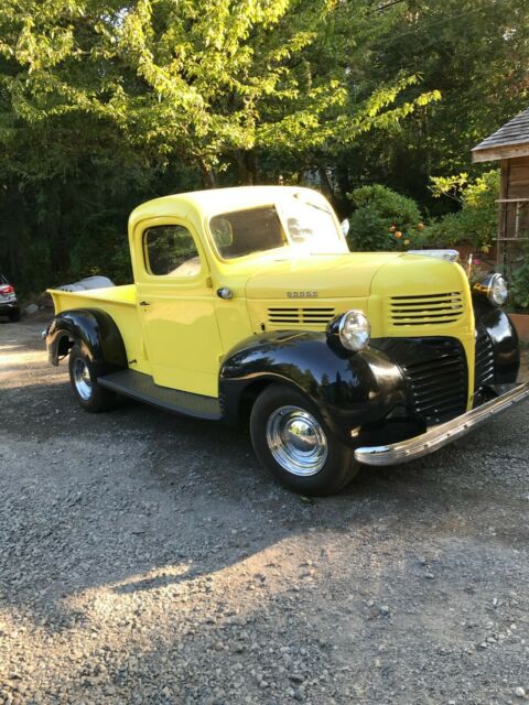 Dodge Truck 1945 image number 12