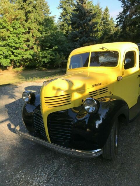 Dodge Truck 1945 image number 14