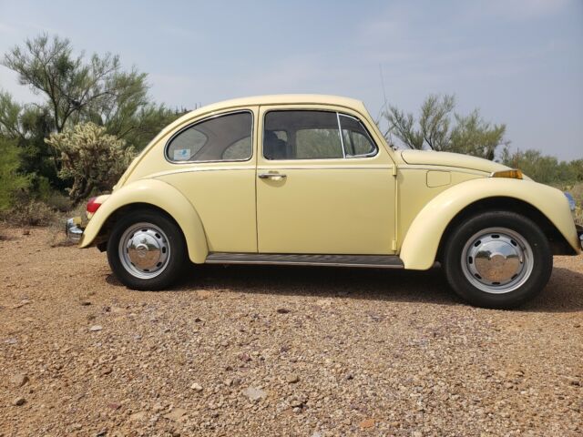 Volkswagen Beetle (Pre-1980) 1970 image number 1