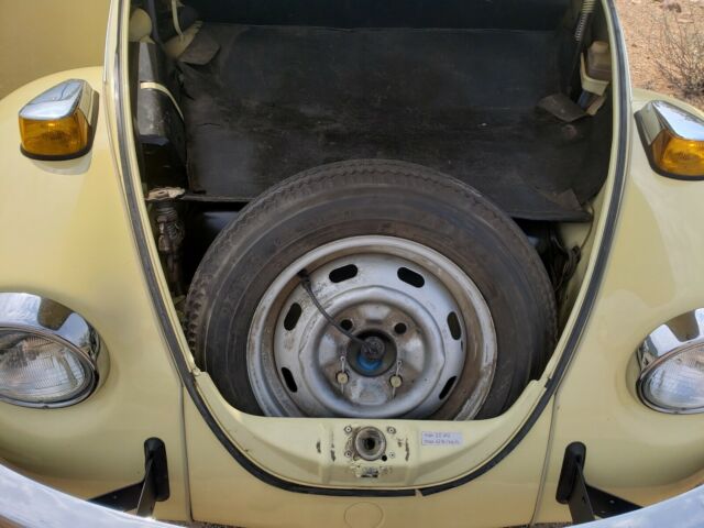 Volkswagen Beetle (Pre-1980) 1970 image number 10