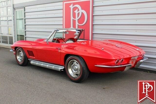 Chevrolet Corvette 1967 image number 14