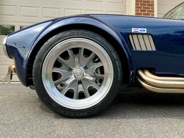 Shelby Cobra 1965 image number 21