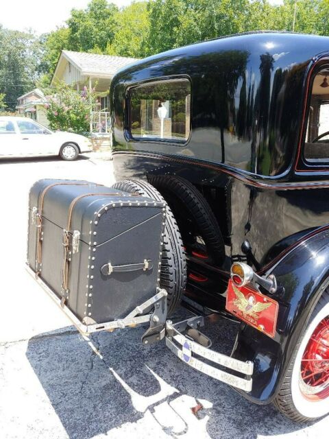 Ford Model A 1930 image number 2